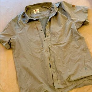 Never worn fjallraven Keb short sleeve shirt 3xl